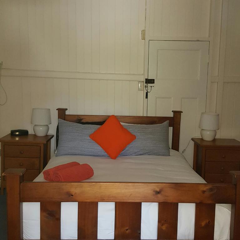 Joes Waterhole Hotel Eumundi Zewnętrze zdjęcie